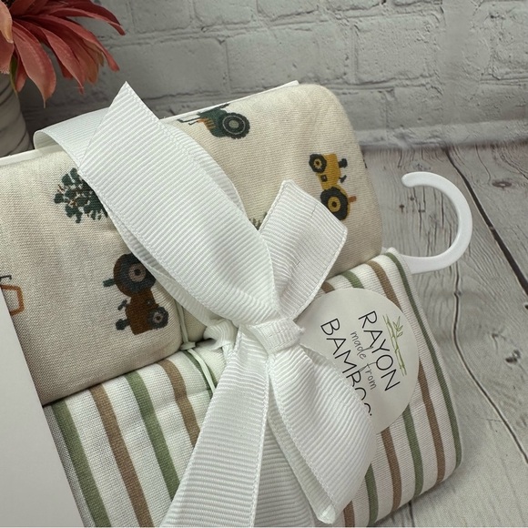 NWT Milkberry bamboo rayon Baby Blanket Set farm theme tractor country - Picture 4 of 5